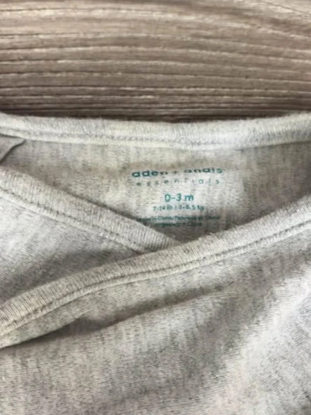 Aden + Anais essentials gray swaddle (0-3M)